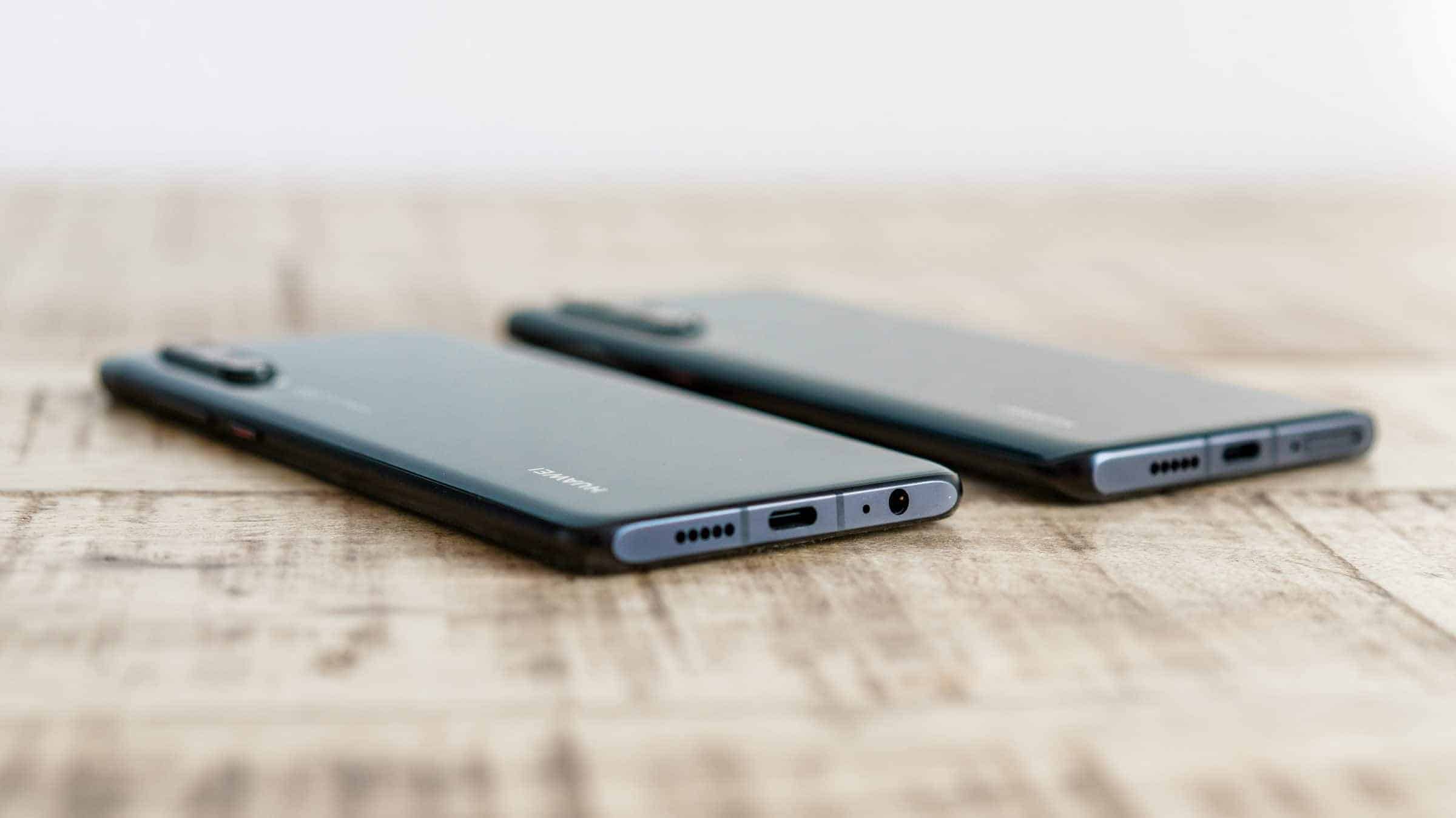 Huawei-P30-with-Audiojack-and-Huawei-P30-Pro-without-Audiojack