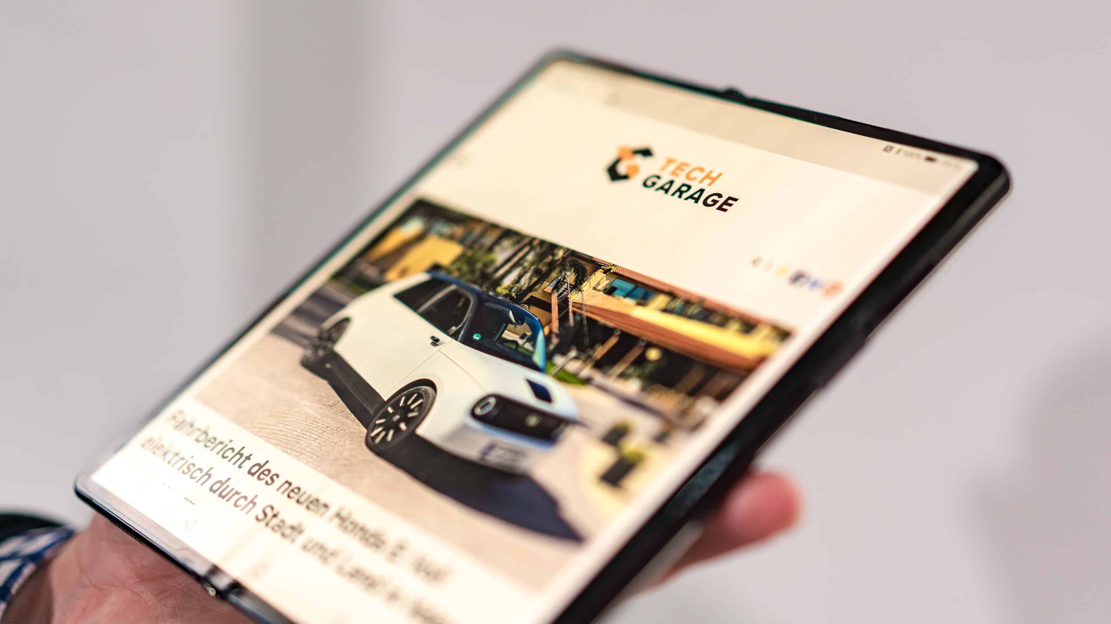 Techgarage on Huawei Mate Xs Front Barcelona