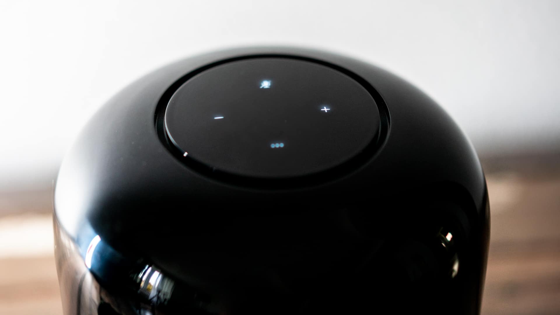 Huawei Sound X Bedienfeld