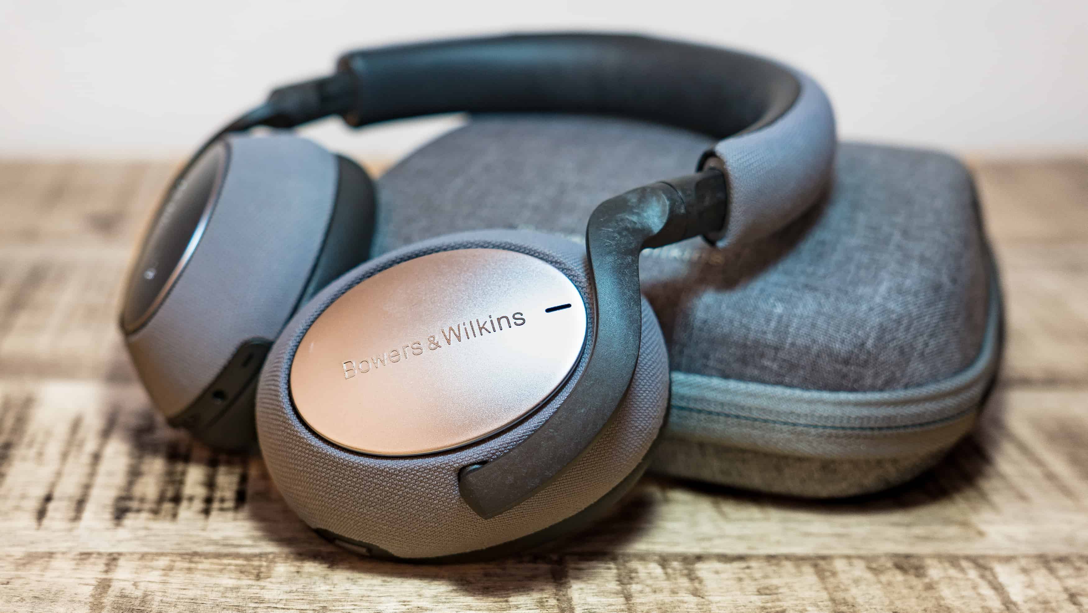 Bowers & Wilkins PX7 Headphone
