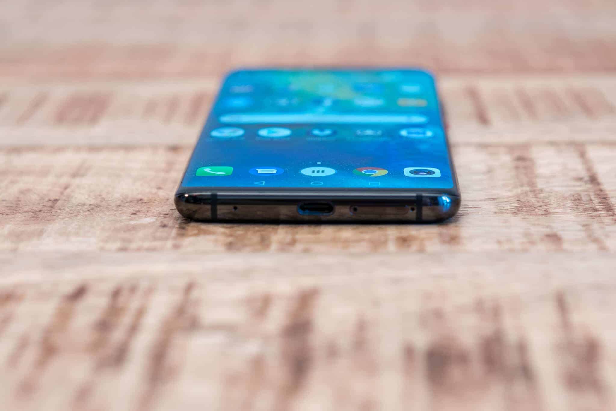 Huawei-Mate-20-Pro-USB-C-