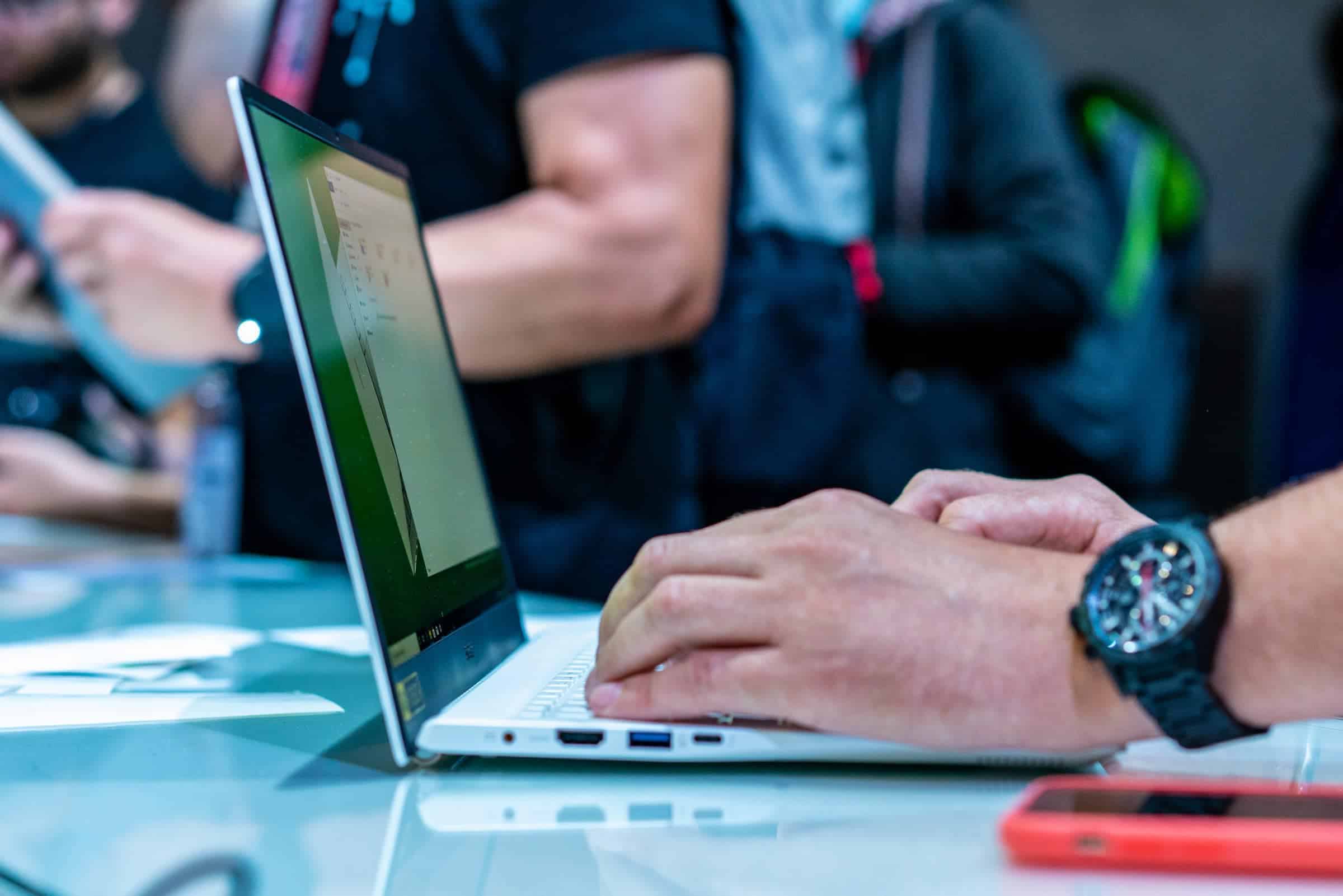 Closeup Acer Swift 5 IFA 12019