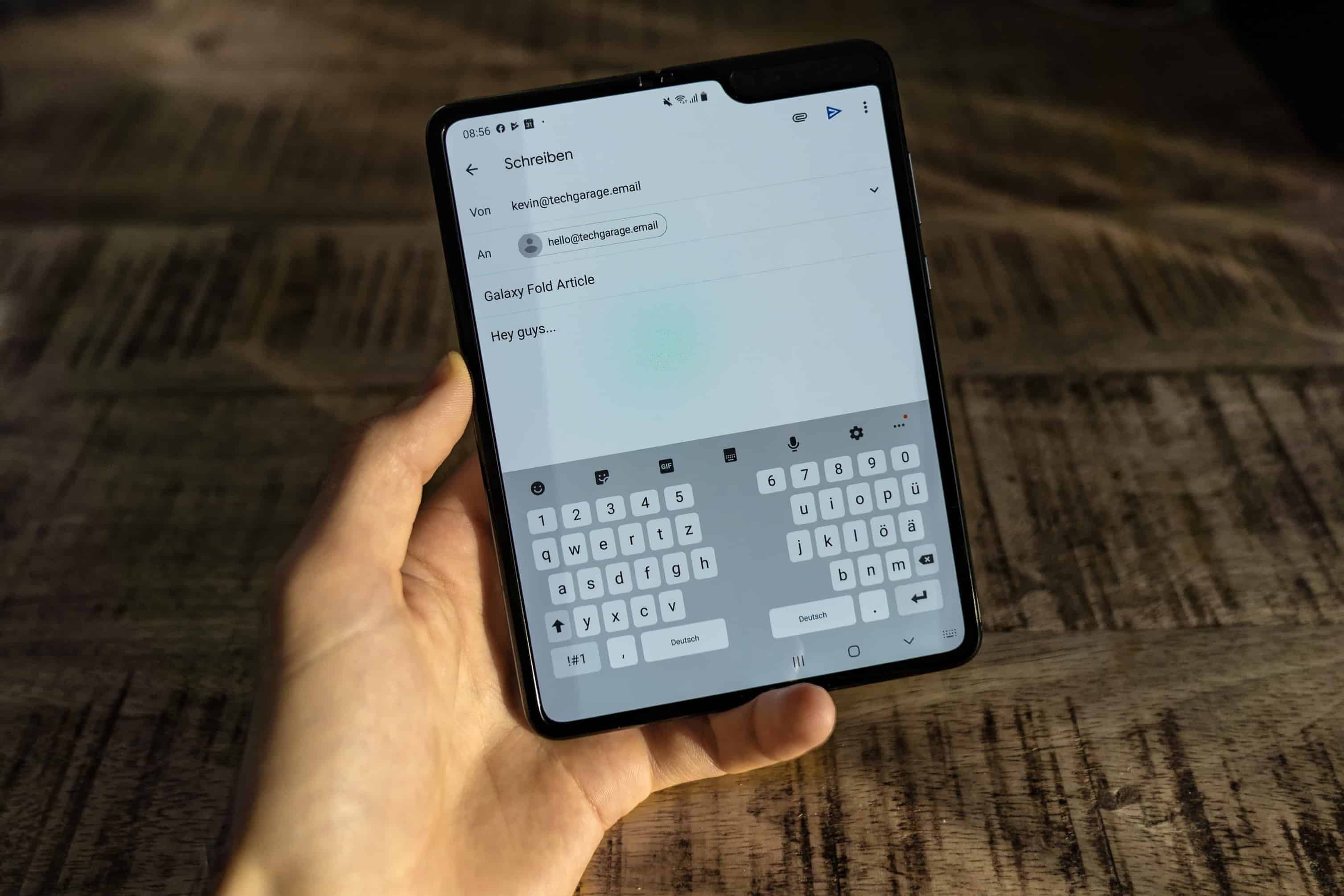 Samsung Galaxy Fold Gmail