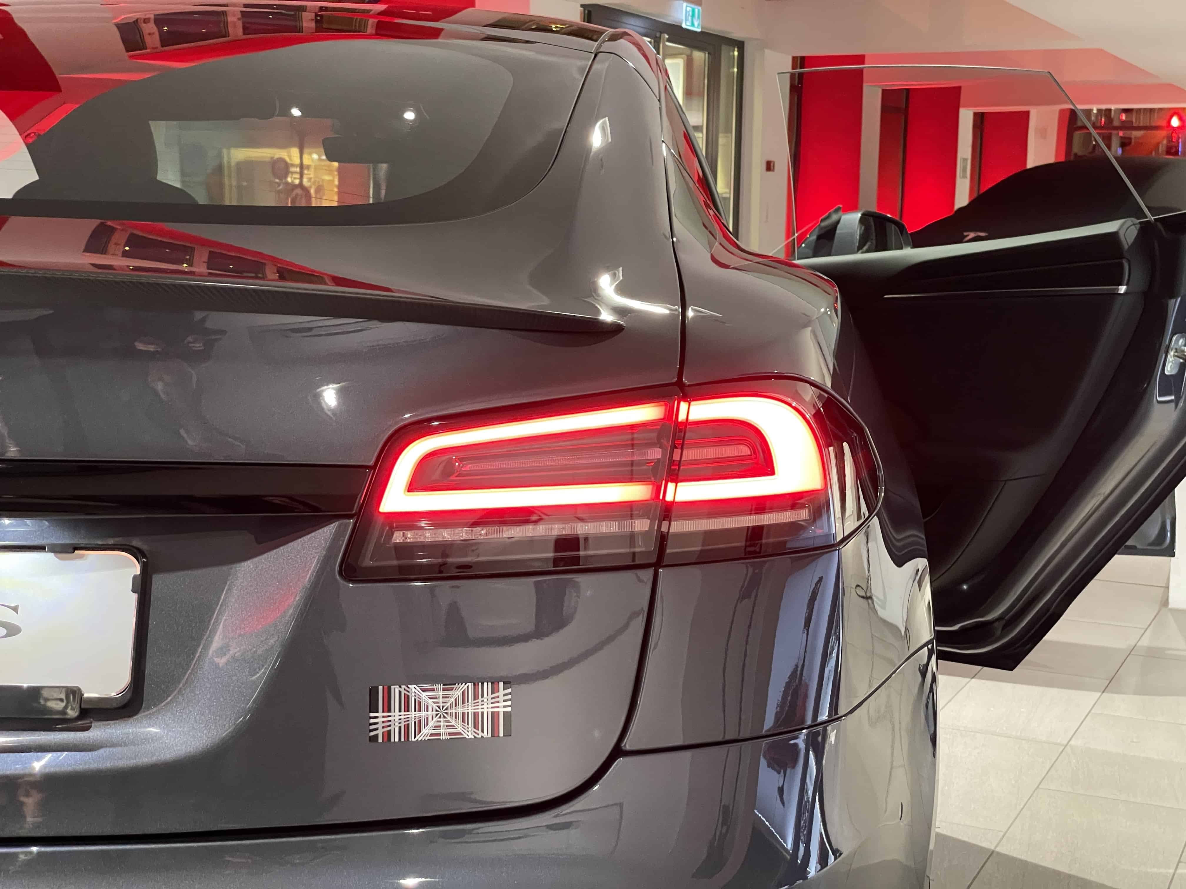 Tesla Model S Plaid Badge
