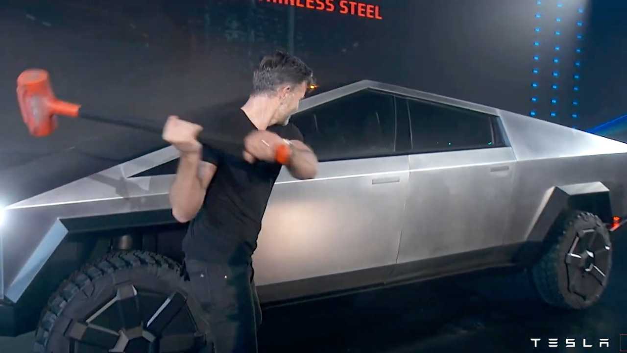 tesla-cybertruck-reveal