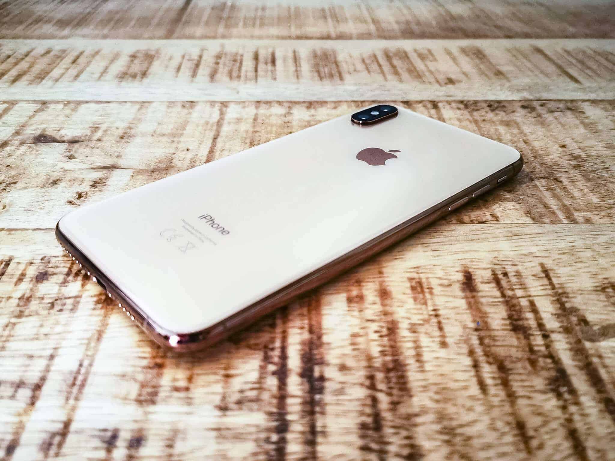 iPhoneXS MAX Gold Back