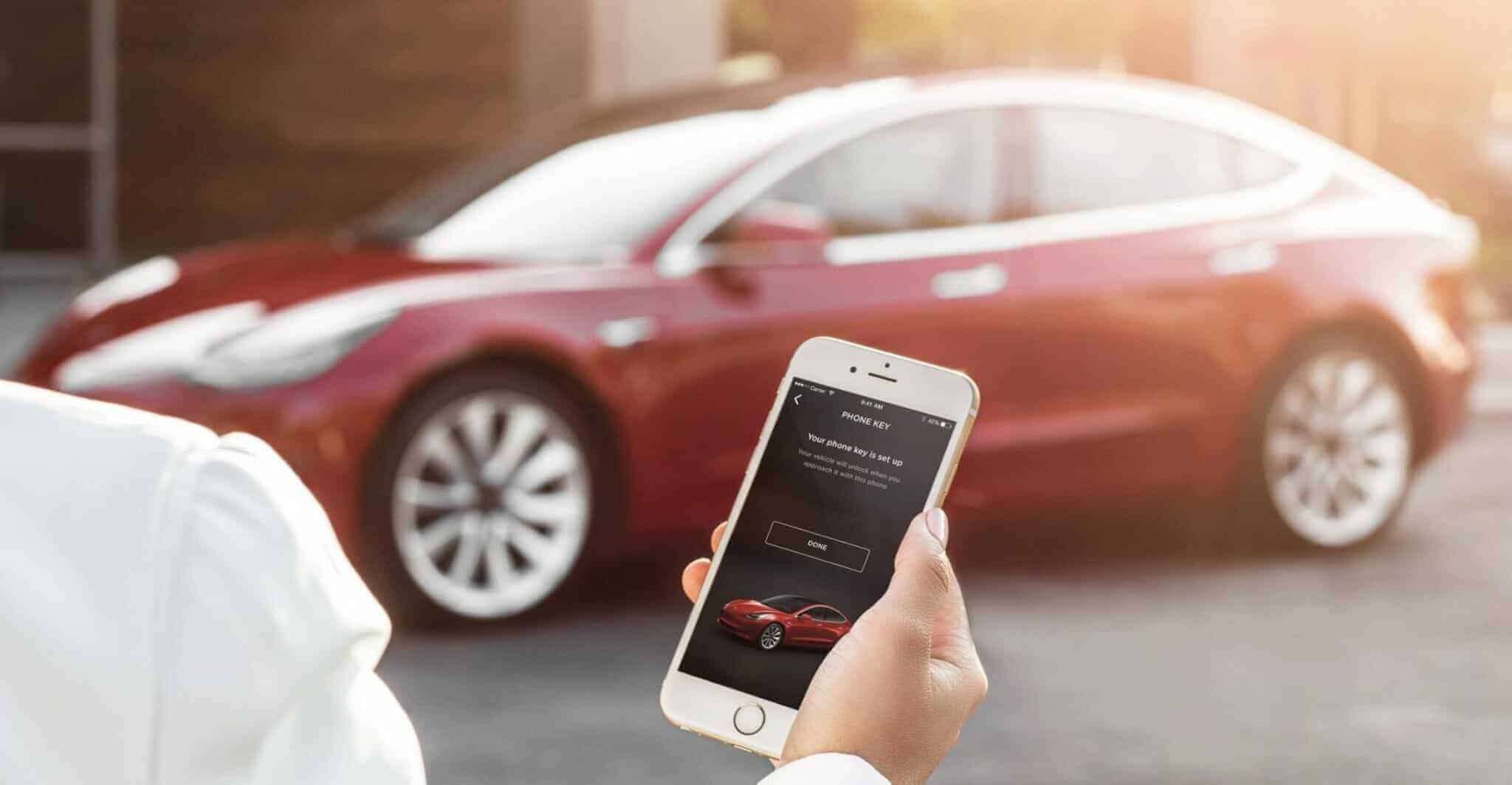 Tesla-App-Summon-Funktion