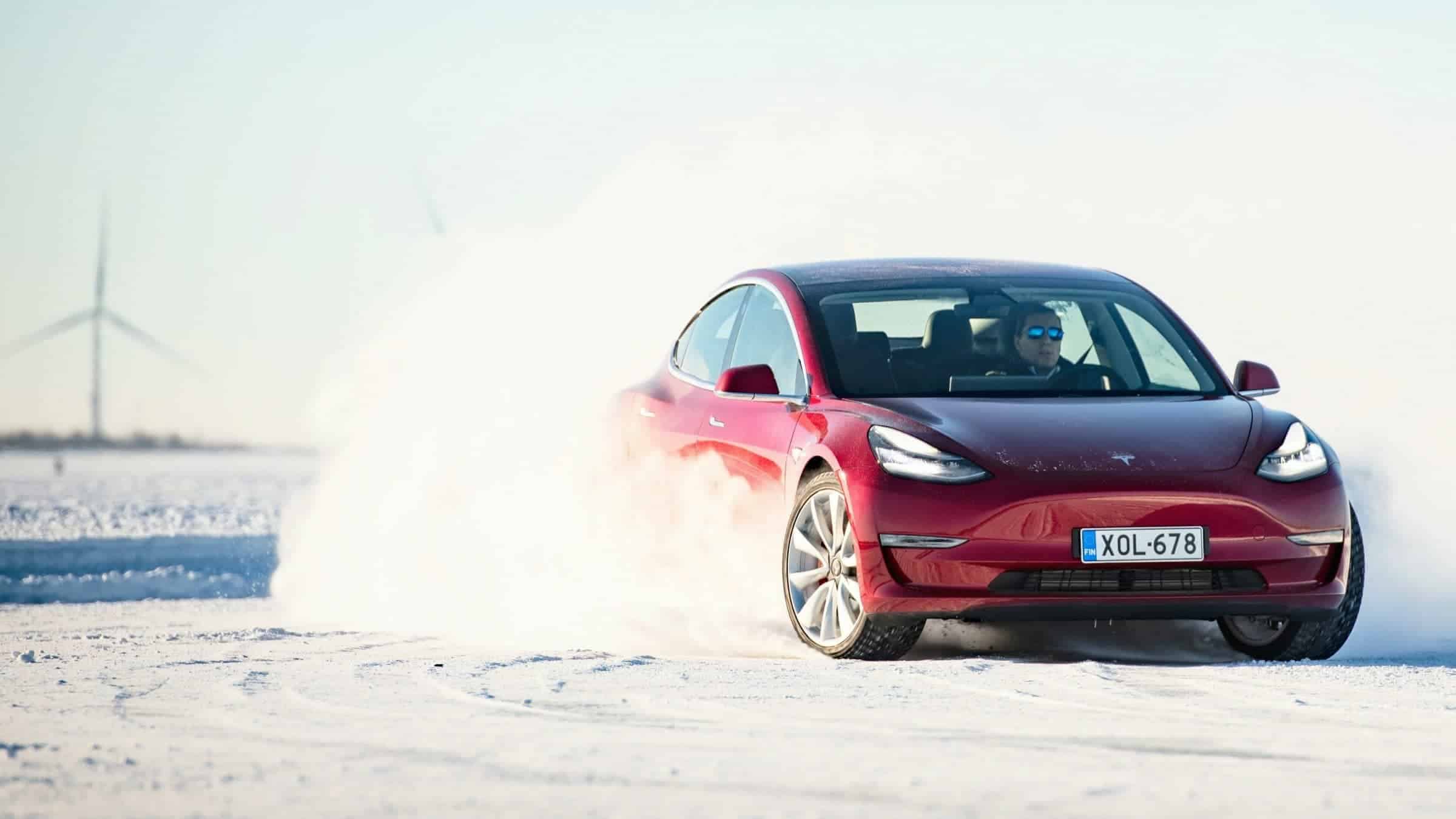 Tesla Finland Snow Ice Driving