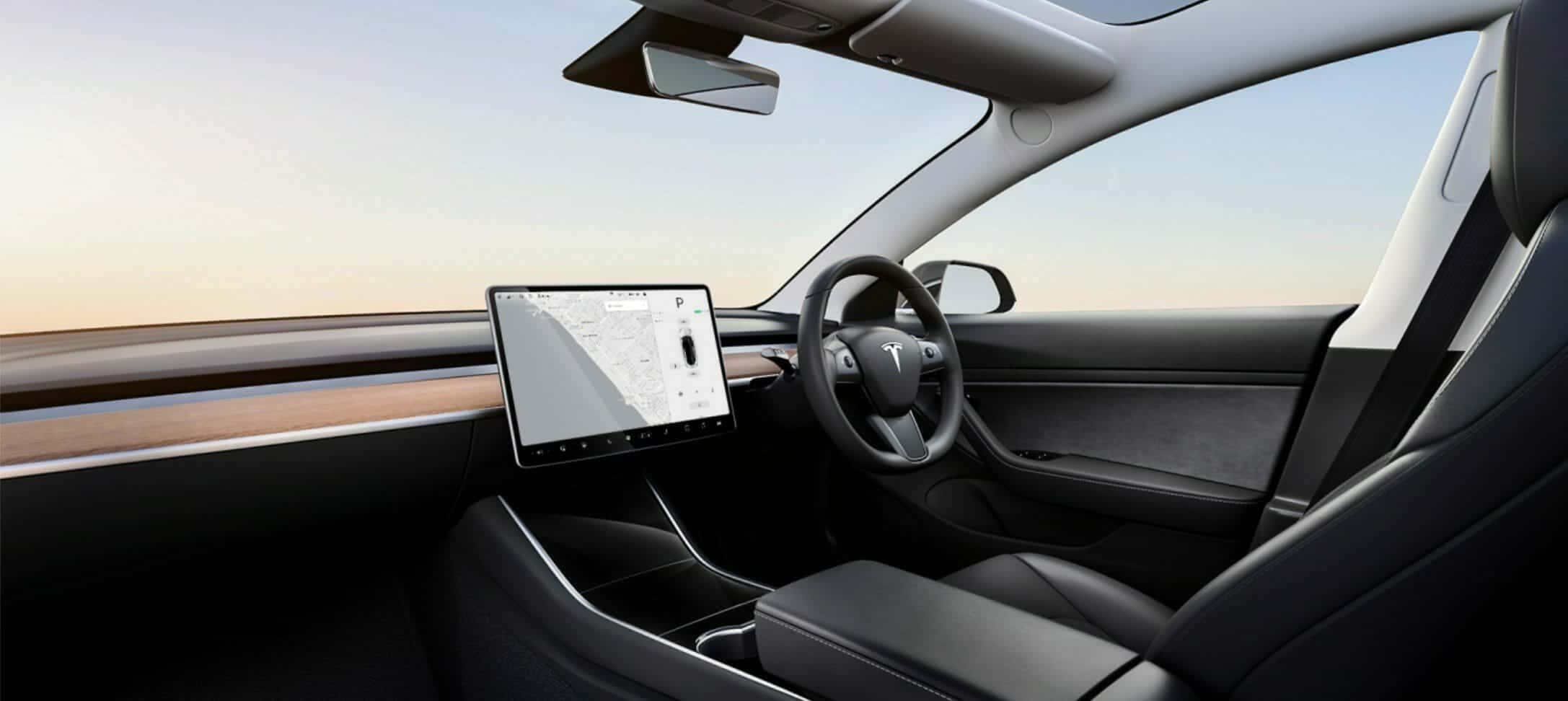 Tesla-Model3-RHD