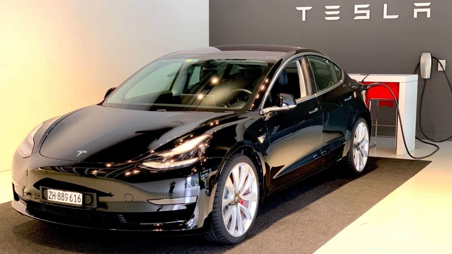 Tesla-Model-3-Main-Techgarage