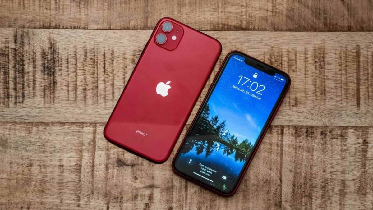 Apple-iPhone-11-Product-Red-Front-and-Back