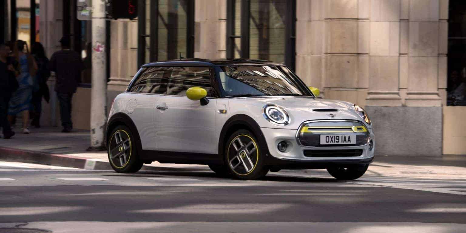 Bmw-Mini-Cooper-SE-Electric-Front