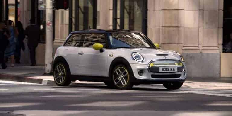 Bmw-Mini-Cooper-SE-Electric-Front