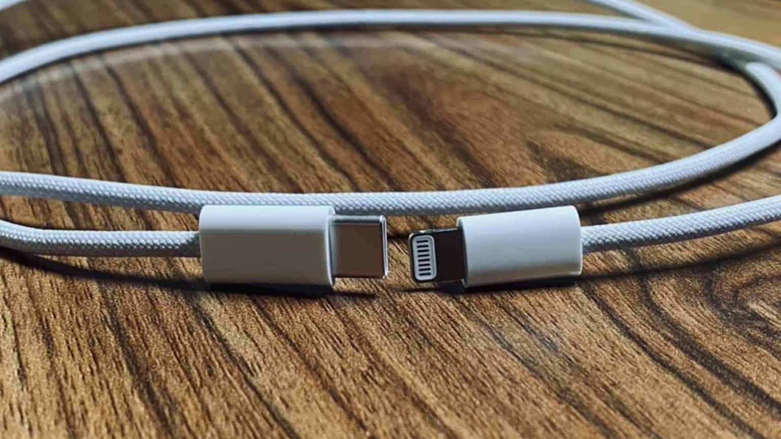 Apple-iPhone-12-Ladekabel