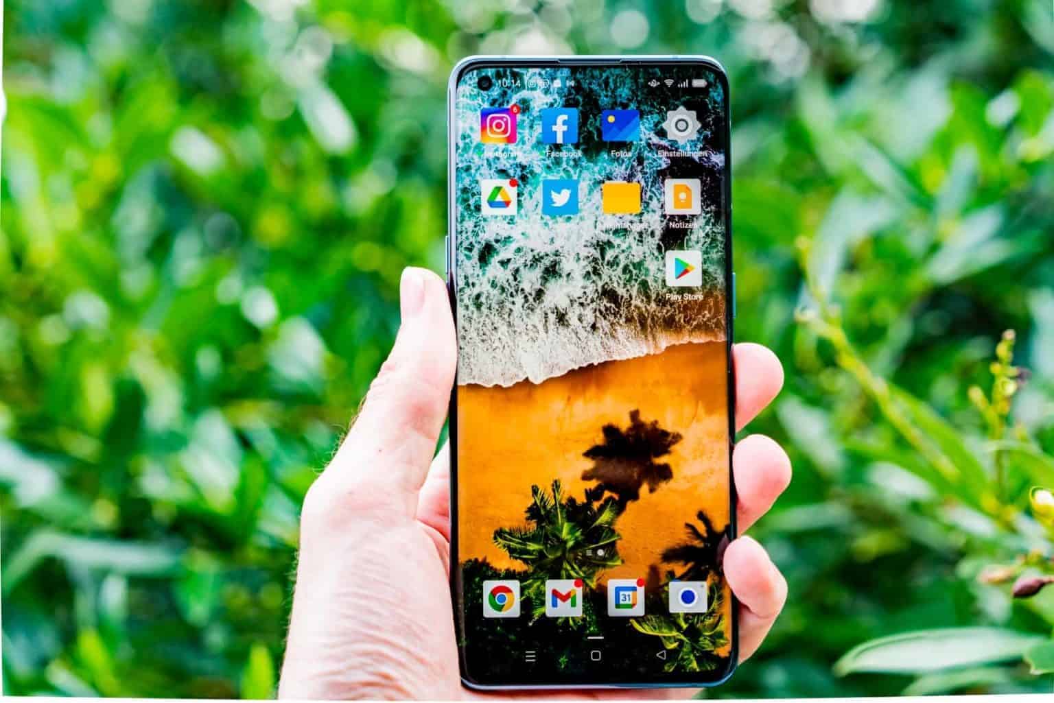 OPPO Find X3 Pro Display