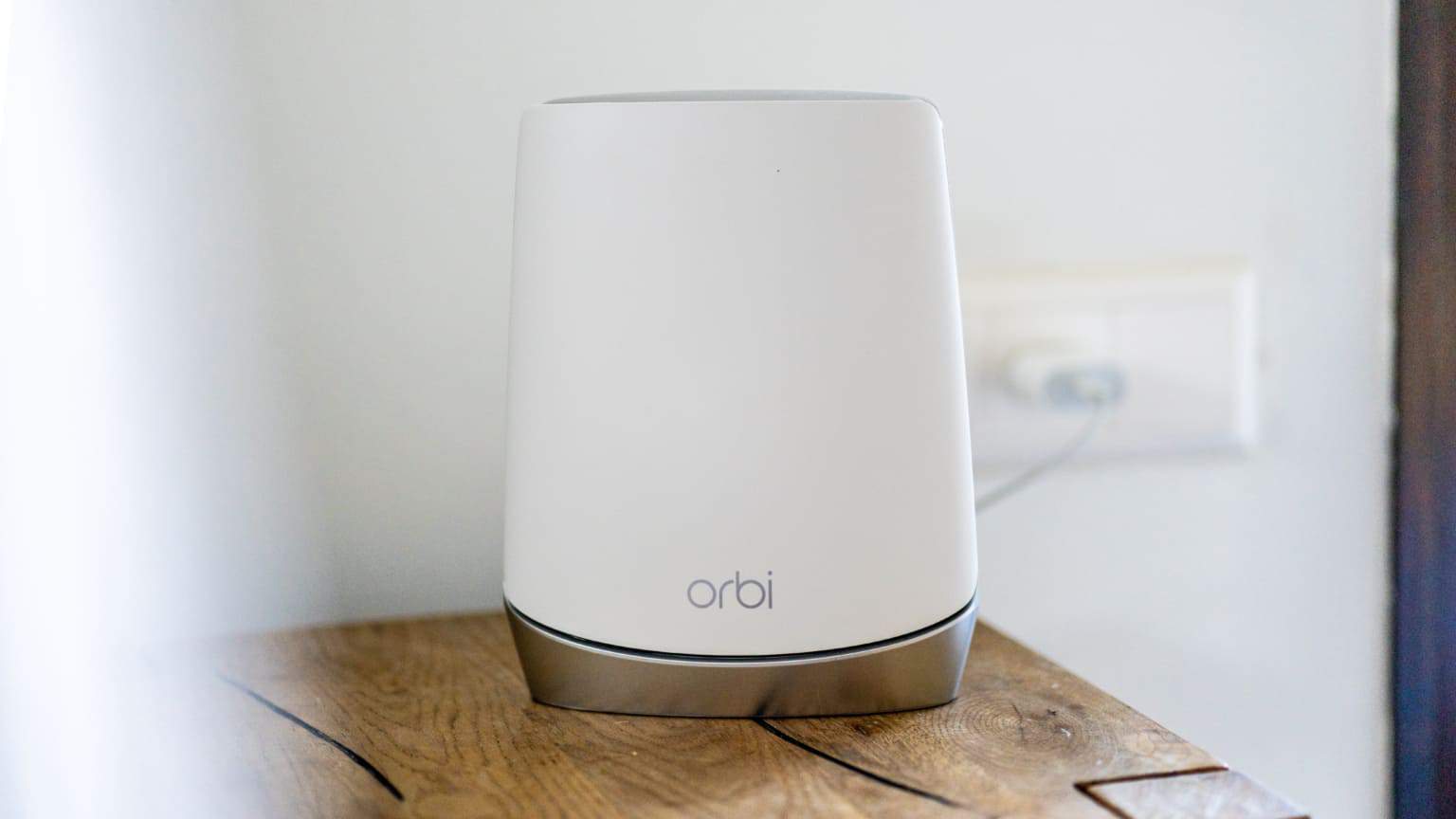 Netgear Orbi Pro WiFi 6 Router
