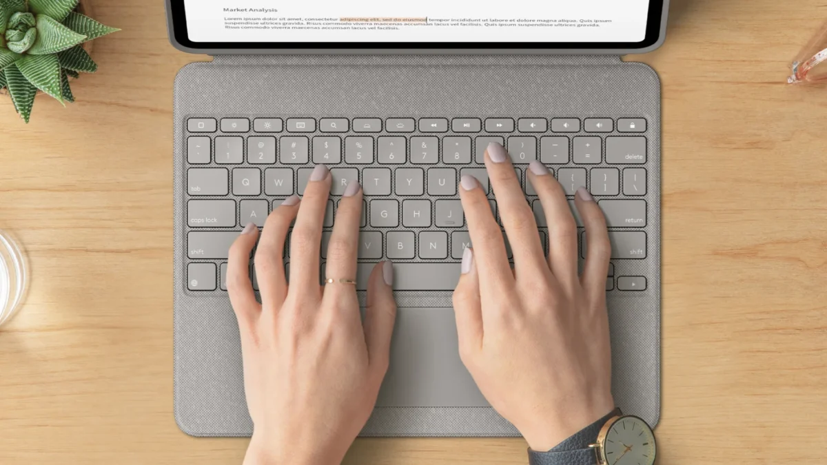Logitech Combo Touch