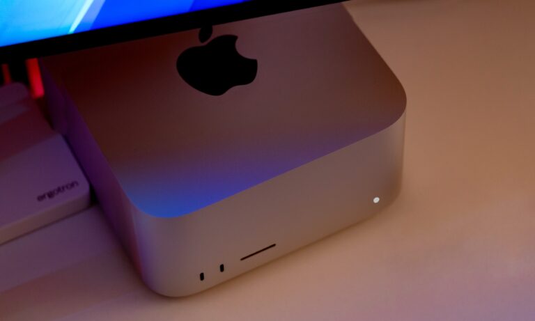 Mac Studio 2025 M3 UItra von oben