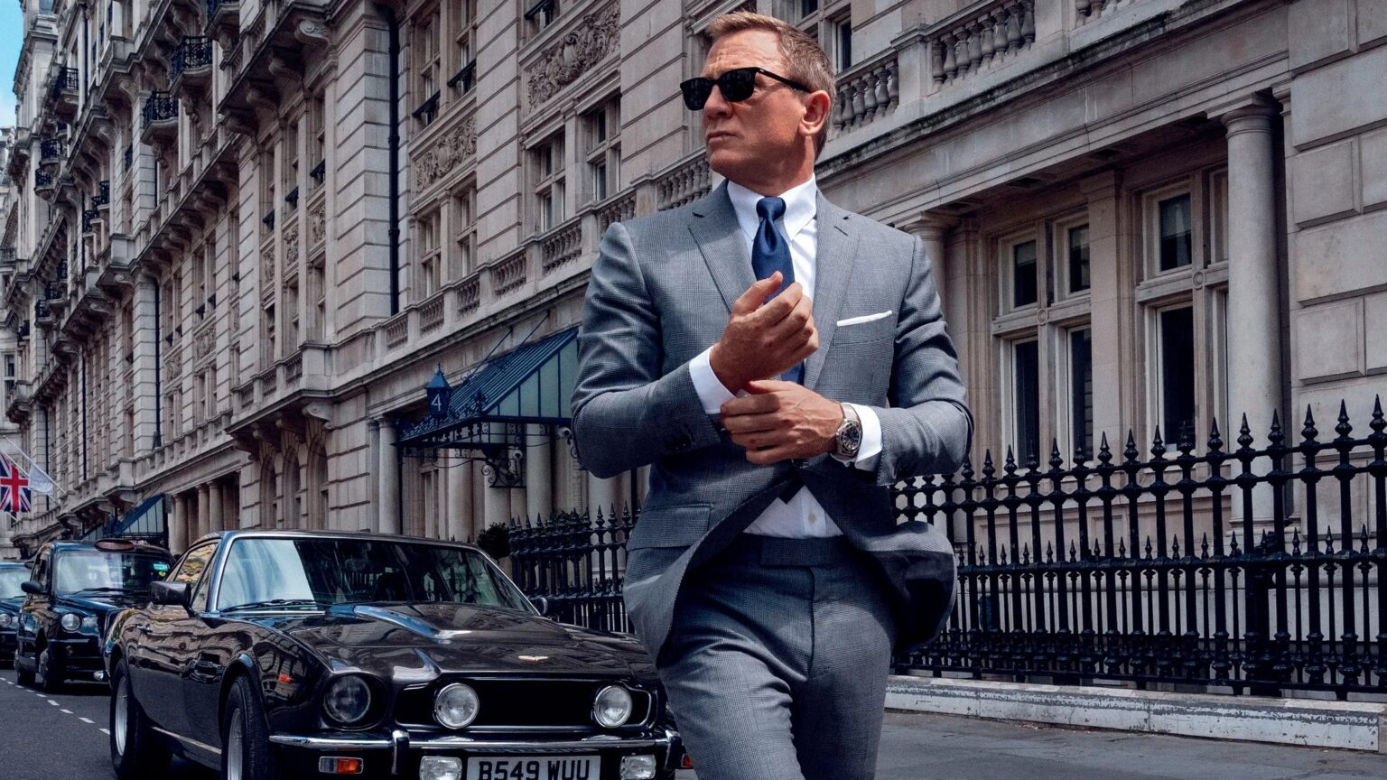 James Bond 007