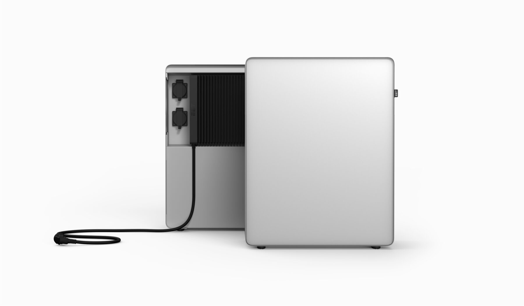 EET-SolMate3-front-back-trans-ground